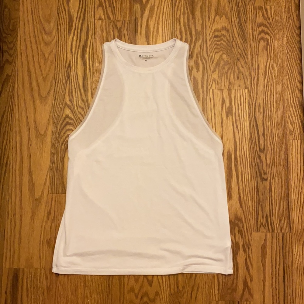Athleta white muscle tank used size XS